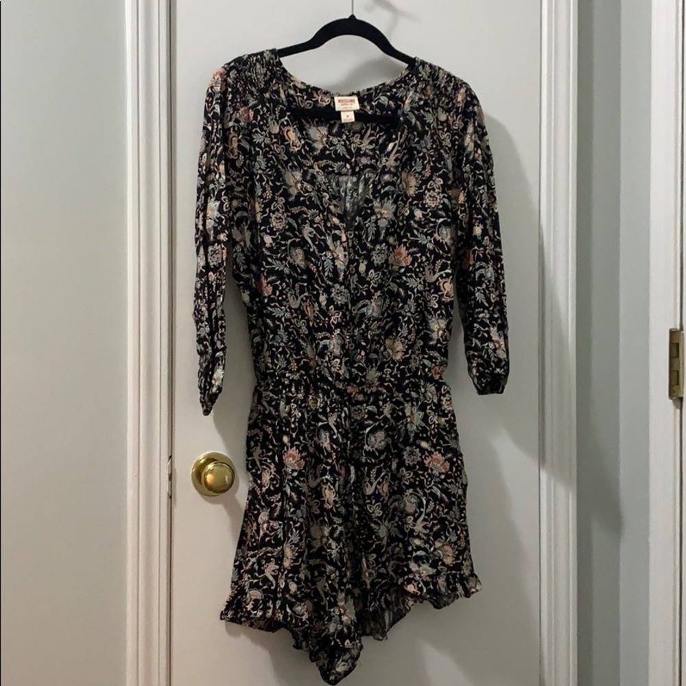 Black patterned romper